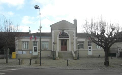 Couvreur Périgny